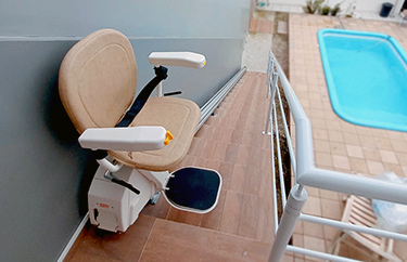 AmeriGlide Horizon Outdoor Stair Lift