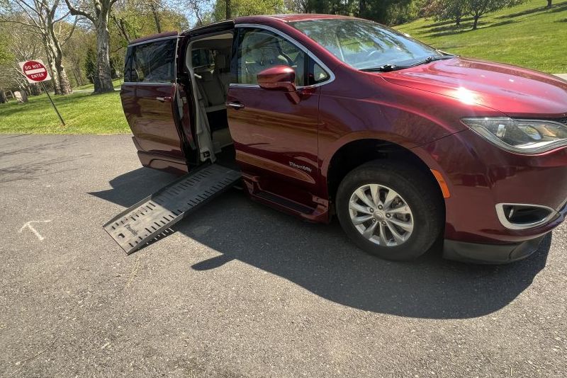 Chrysler Pacifica - 2934